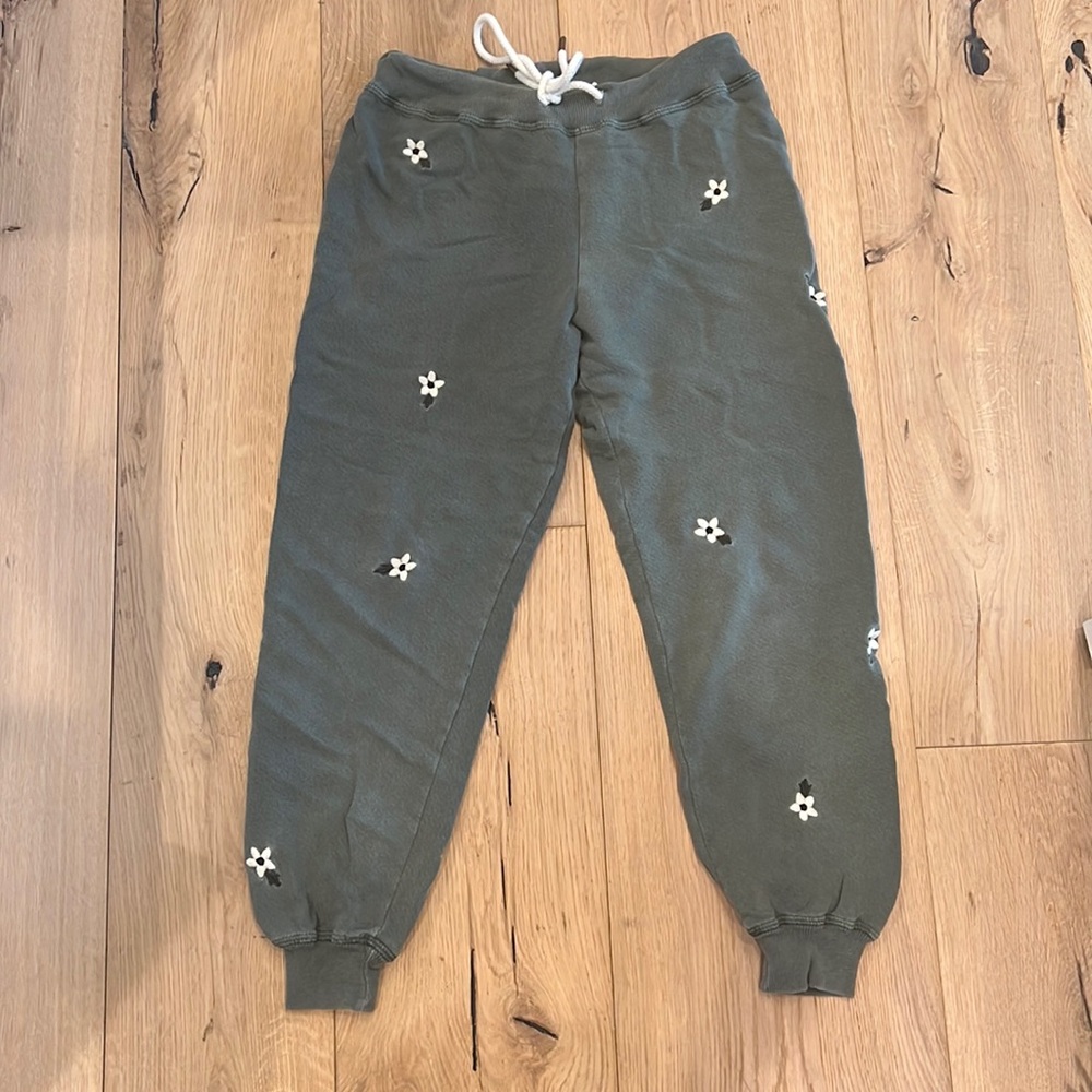The great cropped sweatpants army green size 1